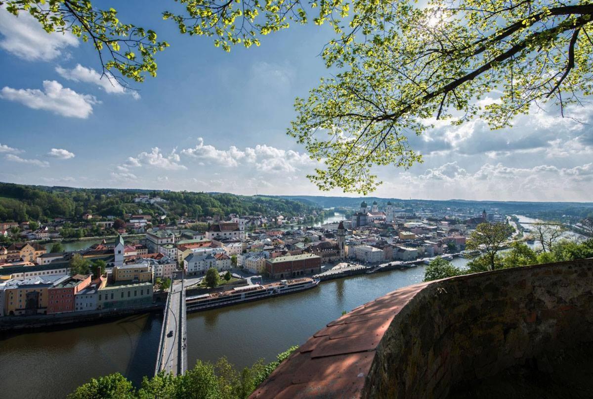 Landgasthof Zum Kirchenwirt ケルベルク エクステリア 写真